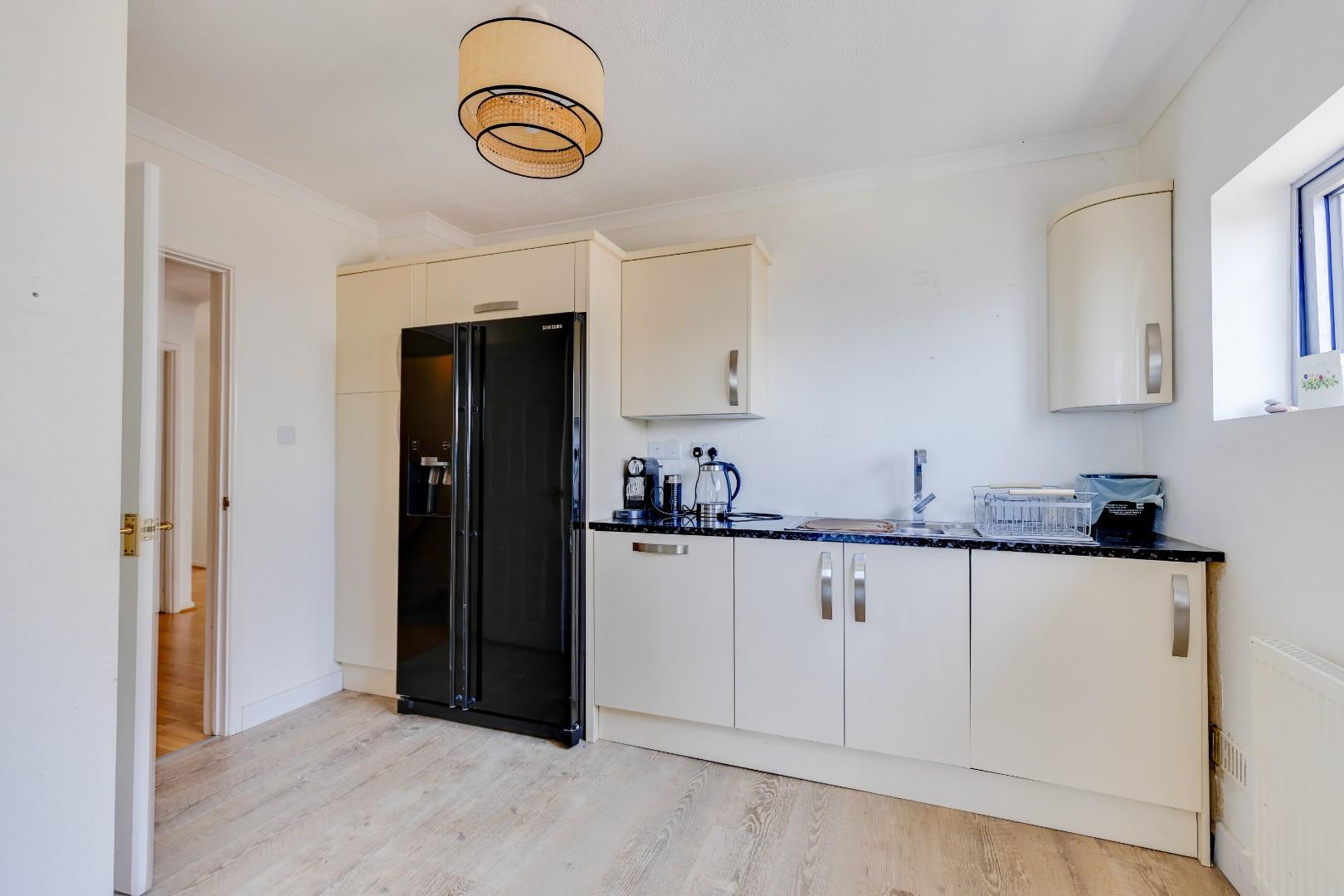 27 Marine Drive, Ogmore-By-Sea, Vale of Glamorgan, CF32 0PJ